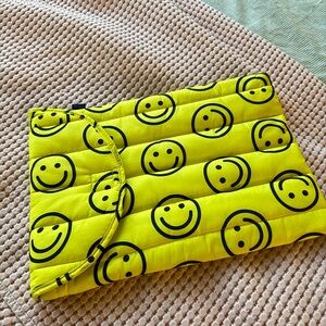 Baggu Puffy Laptop Sleeve 16”